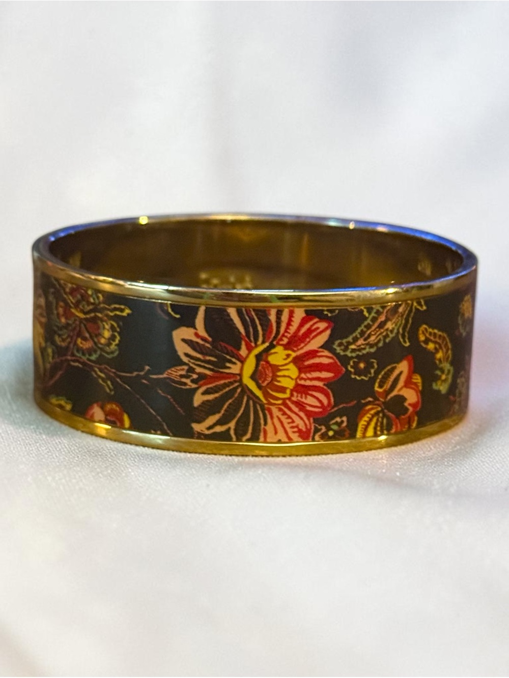 C. Wonder floral enamel bangle bracelet
